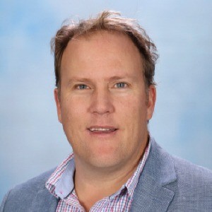 Principle Peter Gordon Photo